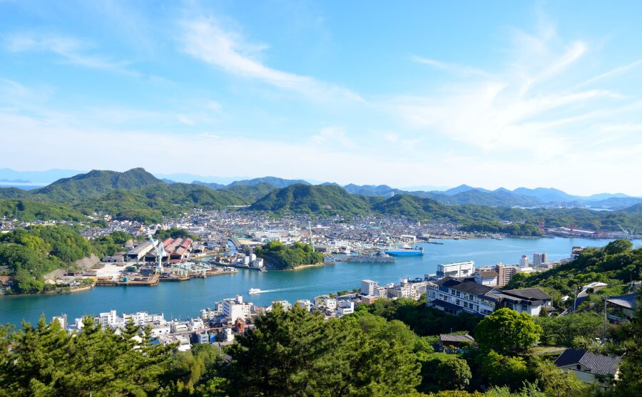 千光寺山展望台PEAKから見た尾道市街と尾道水道