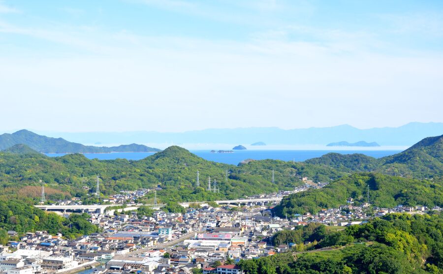 千光寺山展望台PEAKから見た向島の景色